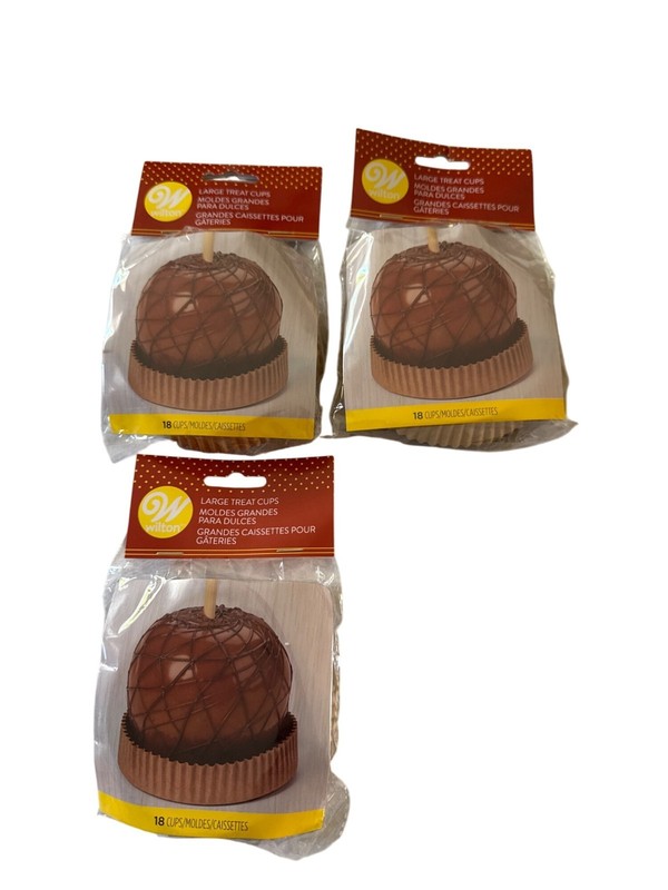 Wilton Large Treat Cups 18 cups Per Package Qty 3 Apple