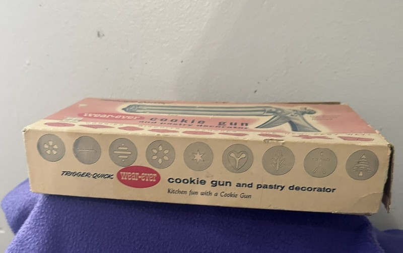Vtg Cookie Gun and Pastry Decorator Trigger Quick Catalog No 3365 by Wear Ever gallery