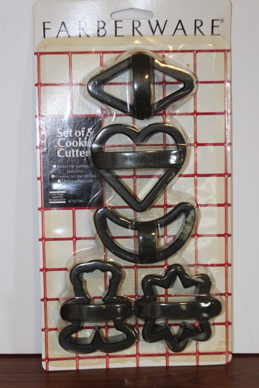 Set of 5 Cookie Cutters Black Small Moon Flower Bear Heart Faberware New