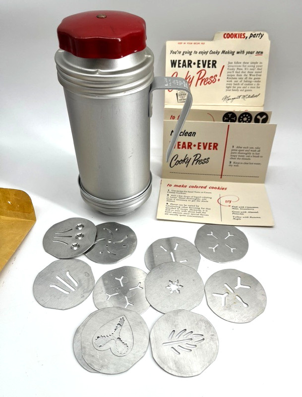Vintage WearEver Aluminum Cooky (Cookie) Press incl 12 Shapes & recipe cards gallery