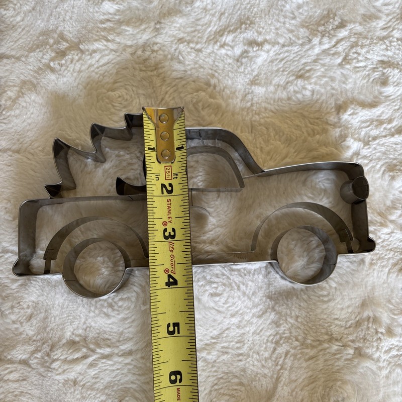 Birkmann Reindeer And Truck With Tree -2 Large Christmas Cookie Cutters 7" gallery