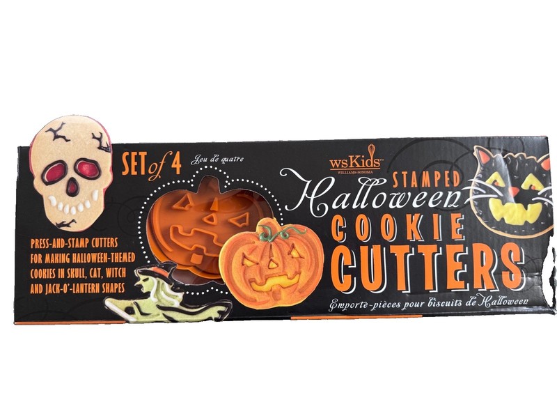 Williams-Sonoma Kids Halloween Cookie Cutters – Set of 4 Skull Pumpkin Witch Cat