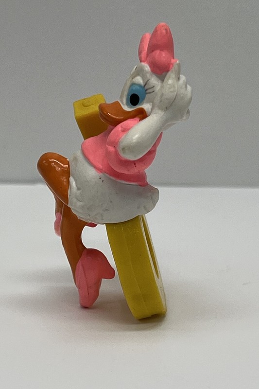 Disney DAISY DUCK Figure Yellow Number “6” ~ Applause 2½” Silicone Cake Topper gallery