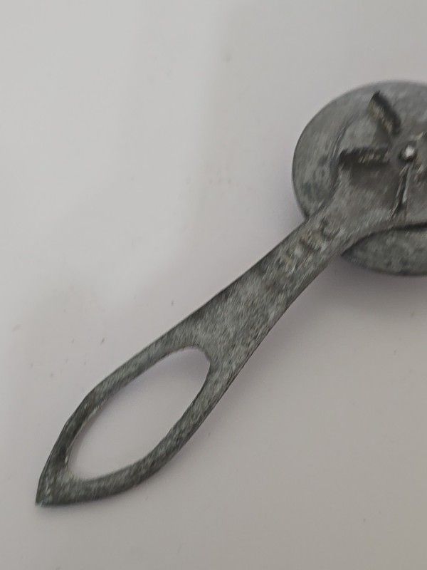 Antique Pastry Pie Crimper Cutter Wheel "PAT." gallery