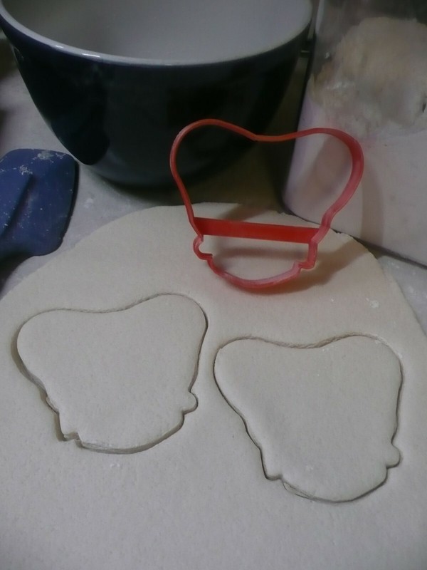 WINIFRED FACE RED HAIR OUTLINE HOCUS POCUS HALLOWEEN COOKIE CUTTER USA PR3060 gallery