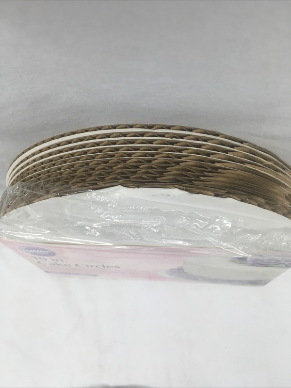 Wilton Round Decorating Turntable for Cake Decorating Plastic 12” w/ Replacement gallery