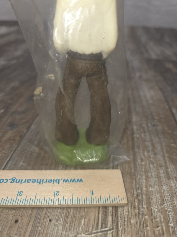 Vintage 1972 Wilton 6" Cowboy Cake Topper Plastic Figure . Red bandana gallery