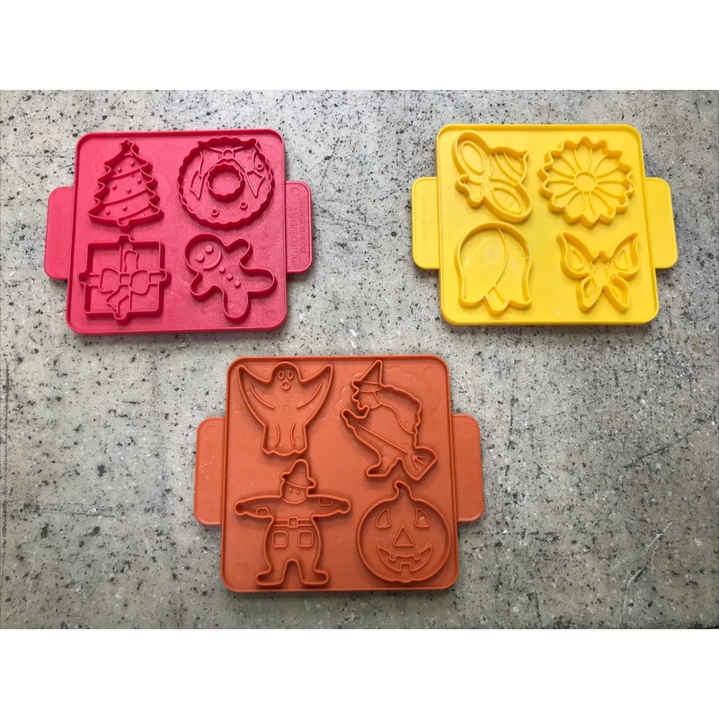 Nordic Ware Cookie Cutter 8 in 1 Reversible – Set Of 3 Seasons – Nice! Fast Ship