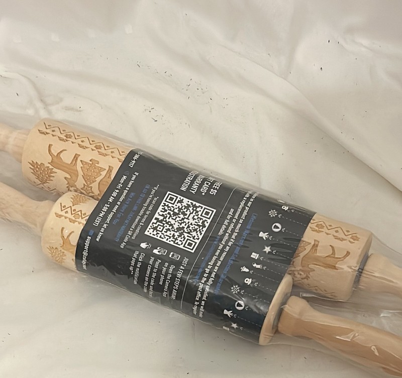 Zulay Kitchen Christmas Embossed Rolling Pin Set