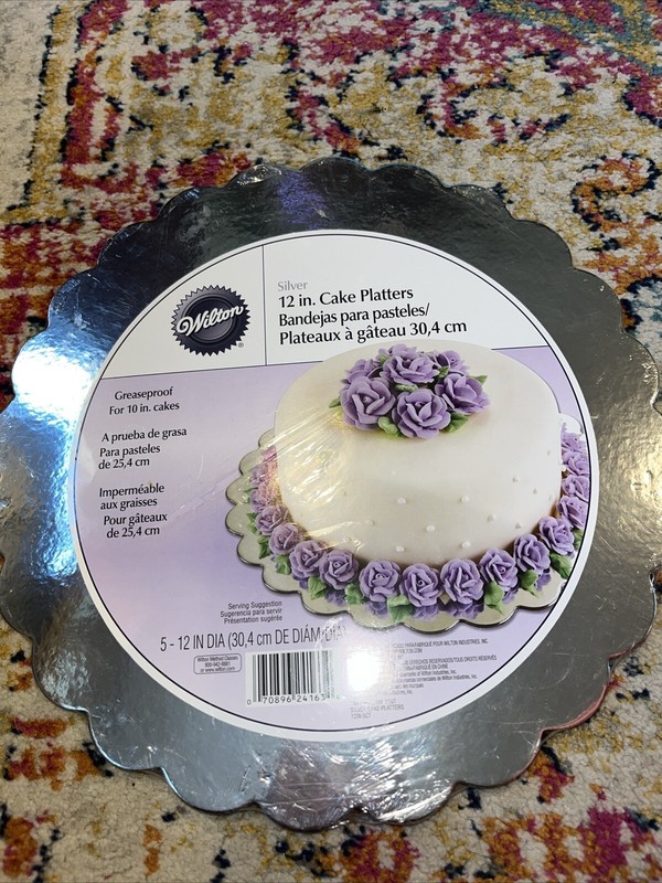 wilton silver 12 in. Cake Platters for 10” cakes 5 in pkg NEW