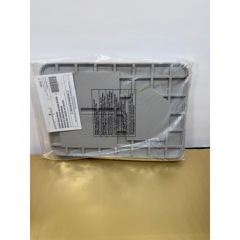 Pampered Chef Cookie House Molds Baking Gingerbread Christmas Baking #100136 gallery