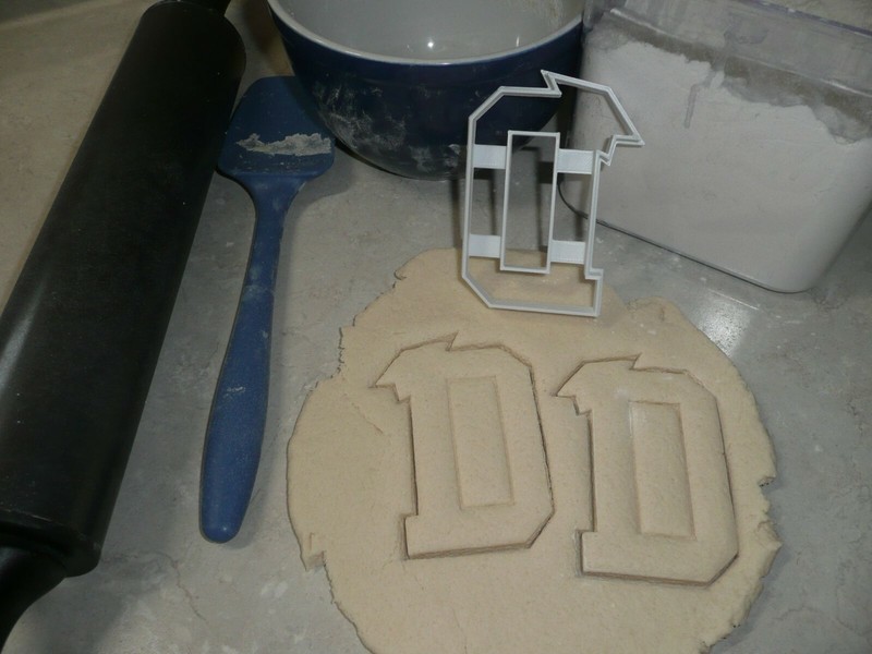 ALPHABET A TO Z GRADUATION HAT LETTERS SET OF 26 COOKIE CUTTERS USA PR1559 gallery