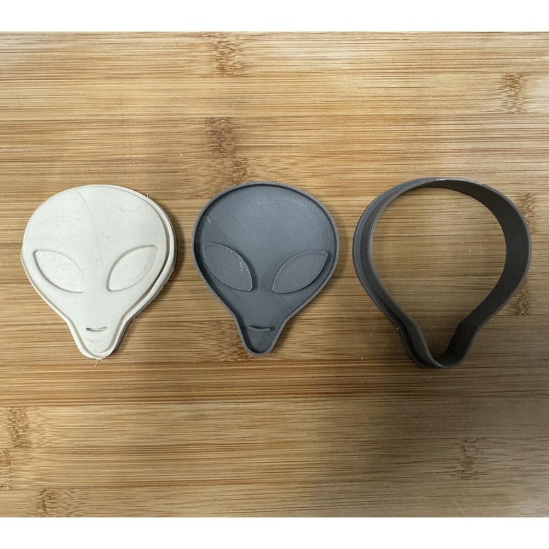 Alien Cookie Cutter & Stamp Set, ET002 (3×2.5″) Made in USA by Mighty Gadget