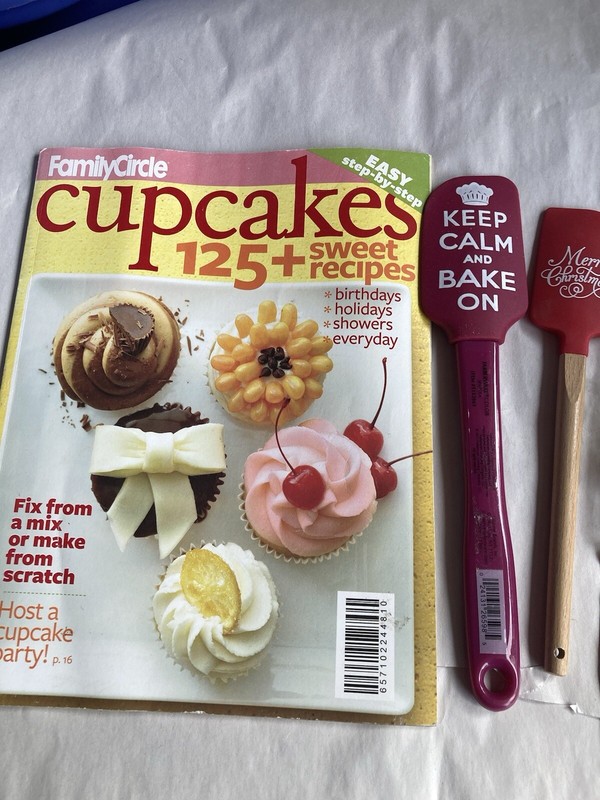 13 Piece Baking Bundle. It’s All New Except Pastry Wheel Missing Piece. gallery