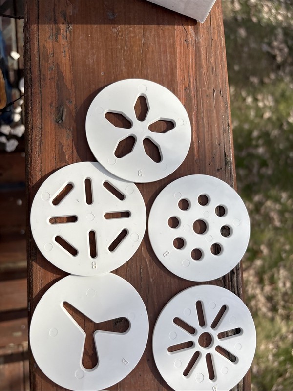 Pampered Chef Cookie Press #1525 Replacement Discs Set Of 15 Clean gallery