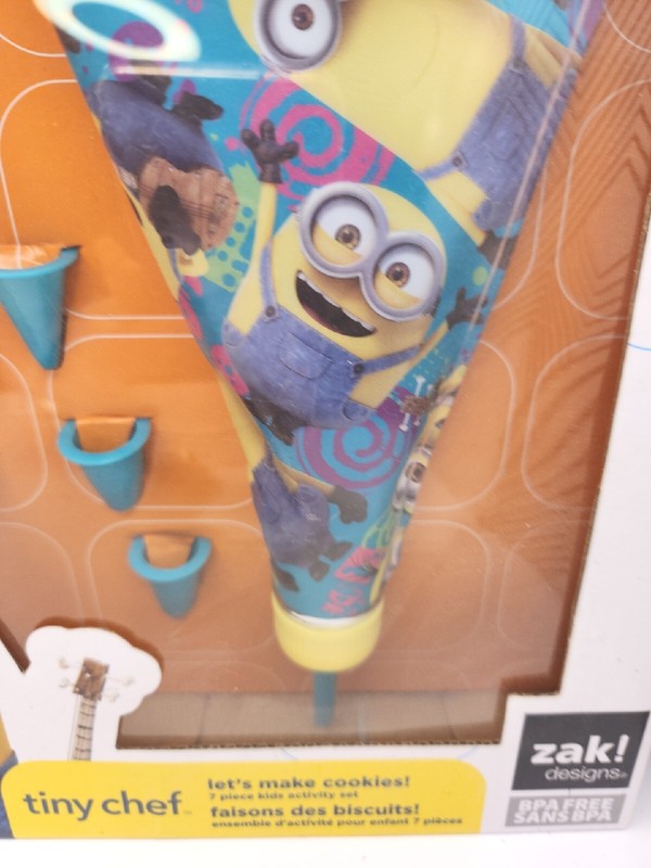 Tiny Chef Baking Set Minions Let's Make Cookies 7 Pc Kit Brand New Ages 4+ gallery