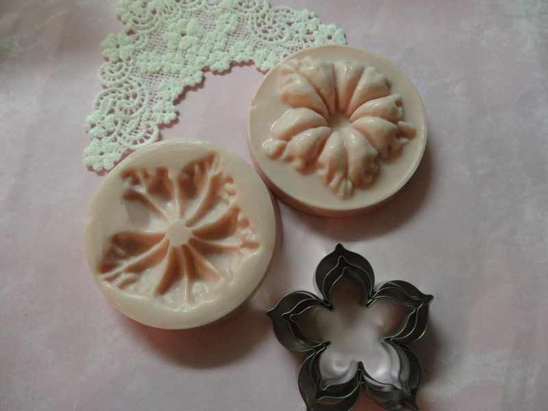 Petunia Flower Set Silicone Mold Cookie Cutter Biscuit Pastry Fondant Cake