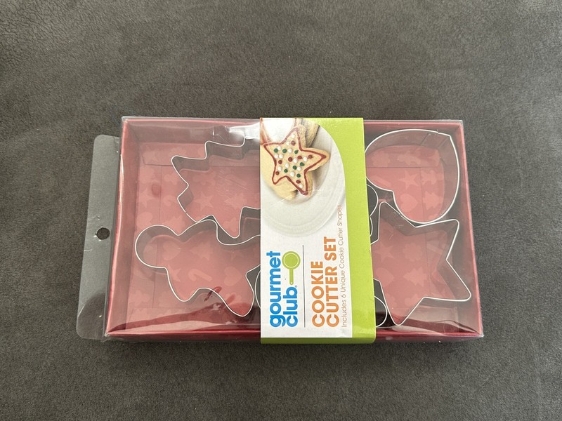 NIP GOURMET CLUB COOKIE CUTTER SET OF 6 SHAPES gallery