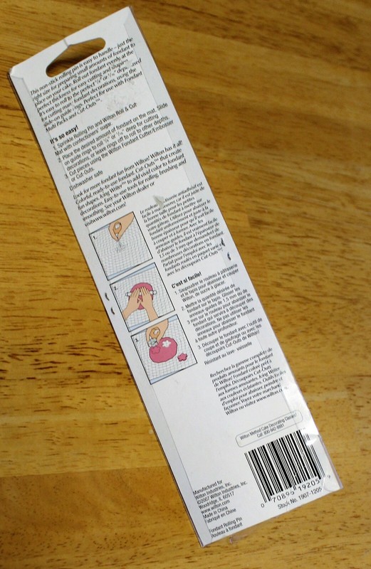 Wilton: FONDANT ROLLING PIN #1907-1205 New in pkg. Non- Stick 1/8" & 1/16" Rings gallery