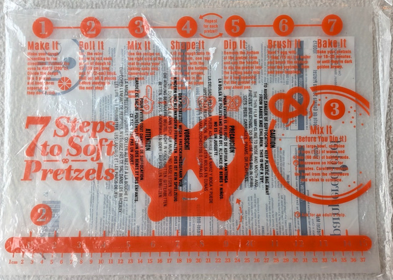 Pampered Chef Pretzel Mat 100075 Non-Slip Dough Rolling Guide Soft Pretzel Tool