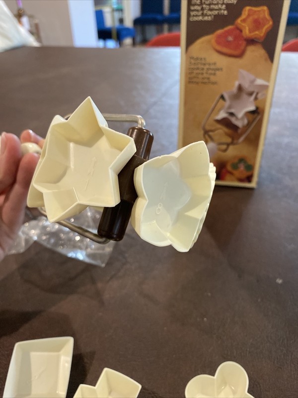 Vintage Rolling Cookie Cutter with 10 Interchangeable Cutters Shapes Star Shell gallery