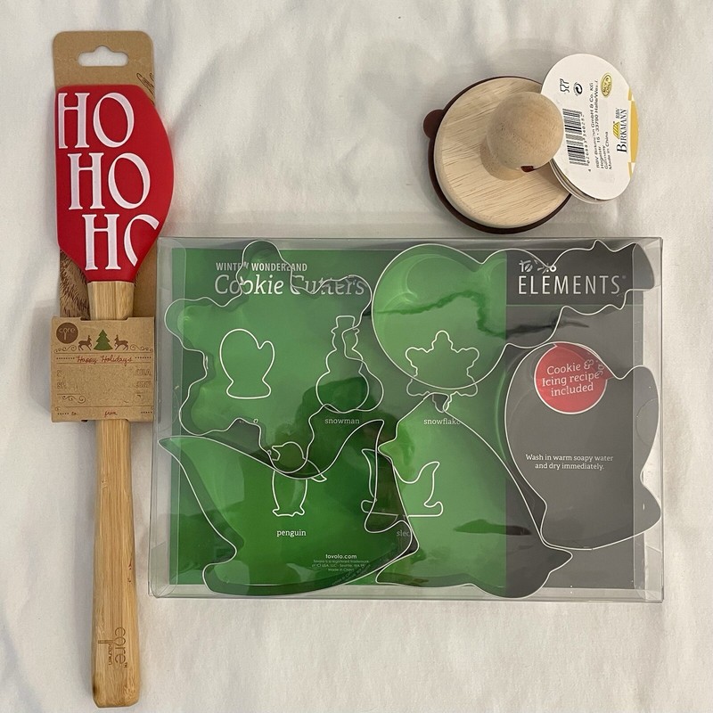 Holiday Baking Gift Set Cookie Cutters, Snowflake Cookie Stamp and Spatula New gallery