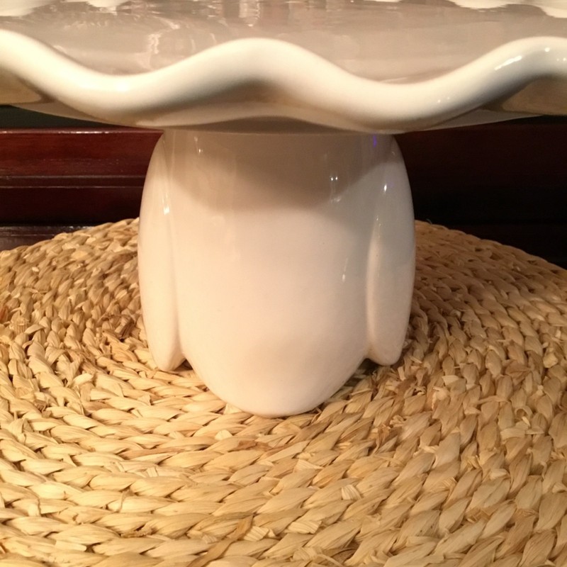 Owl Cake Stand White Ceramic Cupcakes Dessert Stand EUC gallery