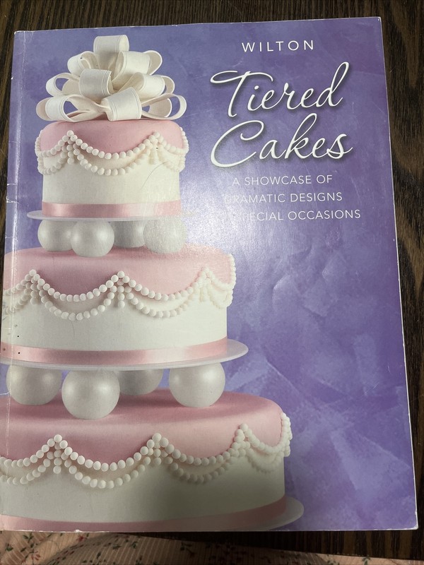 Tiered Cakes Book for Cake Decorating from Wilton