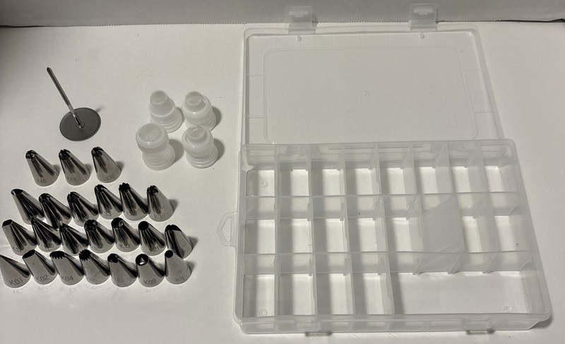 32 Piping Tips Set Frosting Piping Bake Cake Decorating Kit Plus Case