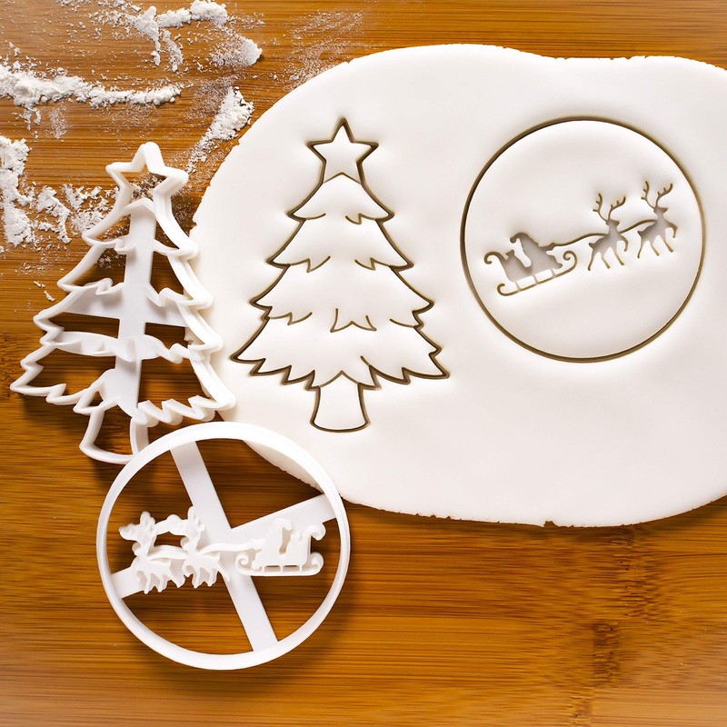 Set of 2 Christmas cookie cutters (Designs: Christmas Tree and Santa Claus wi... gallery