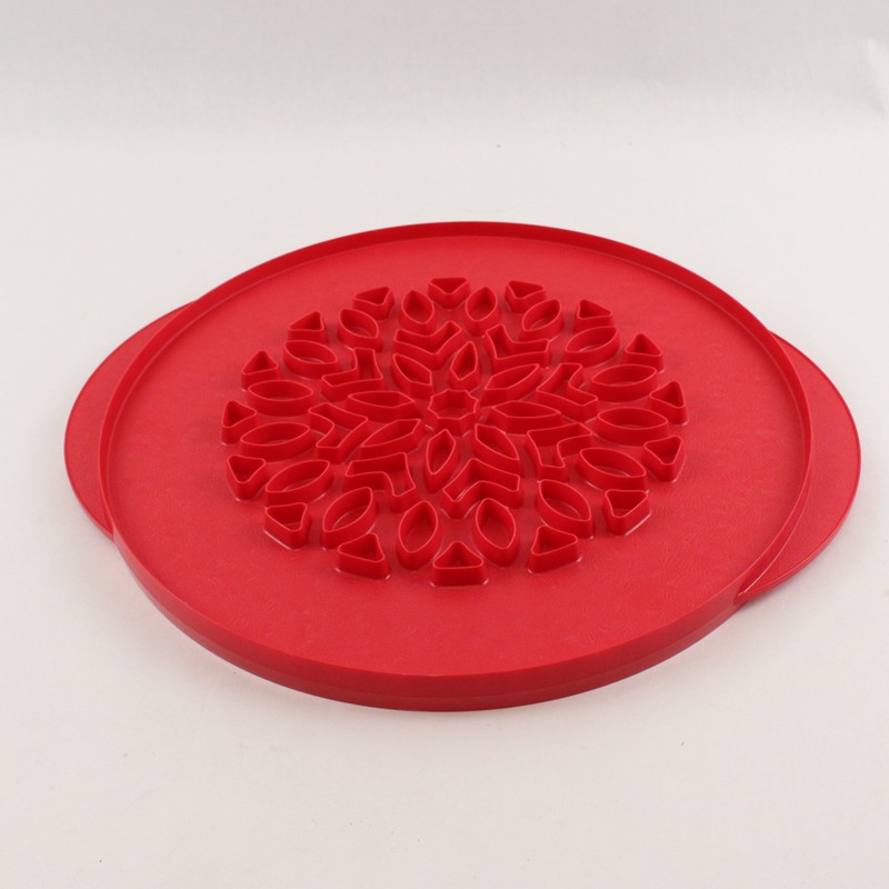 Nordic Ware Red Plastic 12″ Lattice & Hearts Pie Top Cutter Bakeware Tool