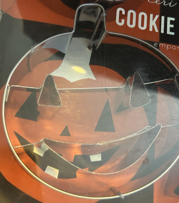 Meri Meri Boxed Set of 4 Halloween Cookie Cutters Never Opened Stainless Steel gallery