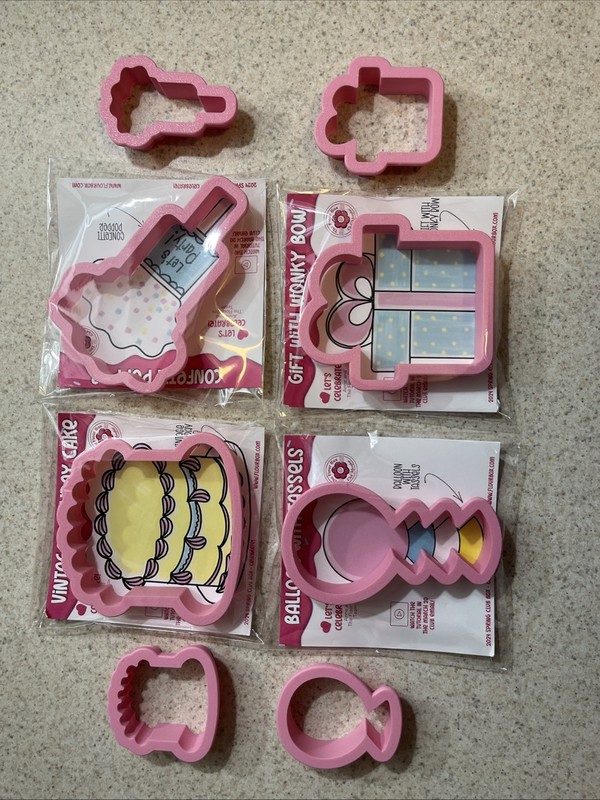 Flour Box Party-Birthday Large/& Mini Cookie Cutters 8-Total All Brand New
