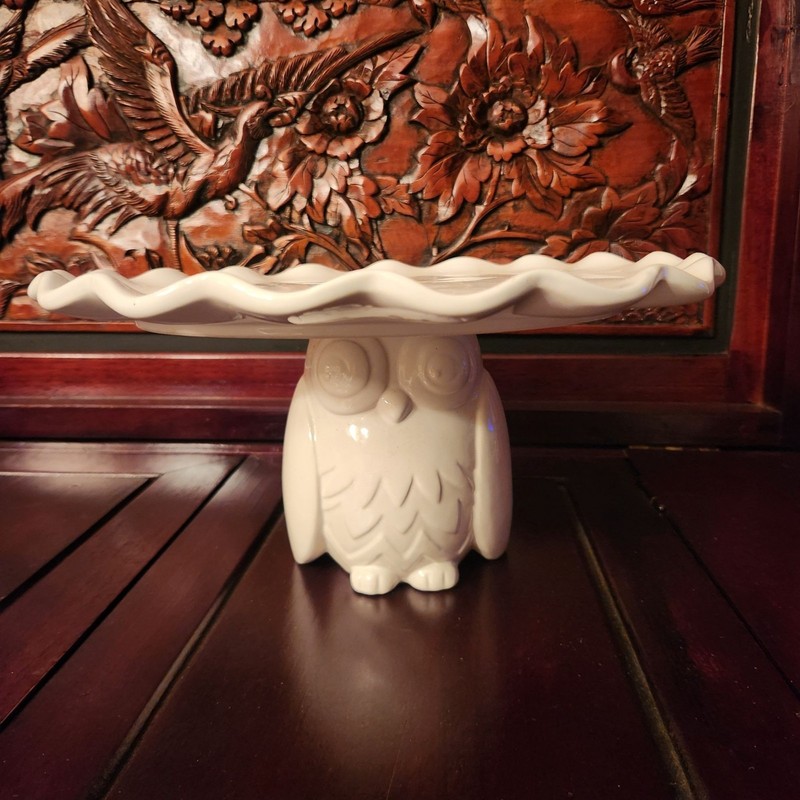 Owl Cake Stand White Ceramic Cupcakes Dessert Stand EUC