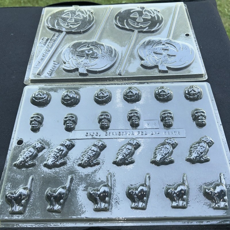 Halloween Candy Molds Fun Variety 13 Pack Several Different Characters gallery