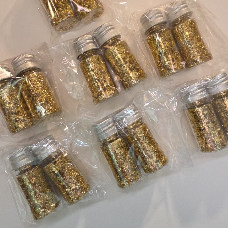 14 Pcs Decorative Gold Leaf, Multifunction Gold Flakes Cake Decoration Baking gallery