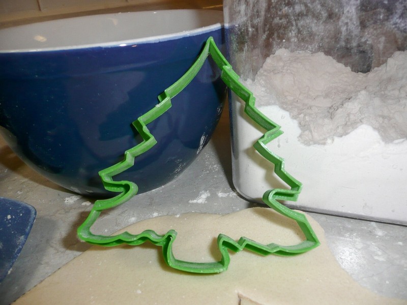 MOUNTAIN WILDLIFE OUTDOOR ANIMALS HABITAT SET OF 6 COOKIE CUTTERS USA PR1402 gallery