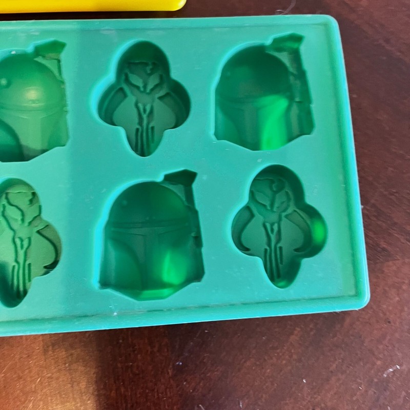 Star Wars Silicone Molds Candy Ice Chocolate Wax Melts Soap Set of 5 Trays gallery