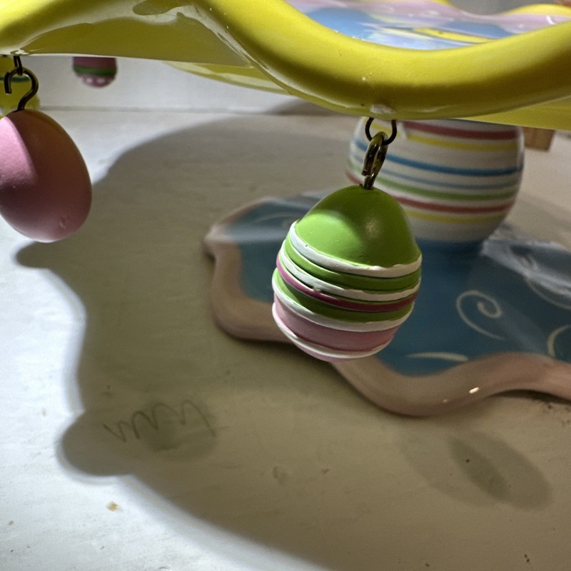 Boston Warehouse EGG HUNT Pedestal Cake Plate With 12 Removable Charms EASTER gallery