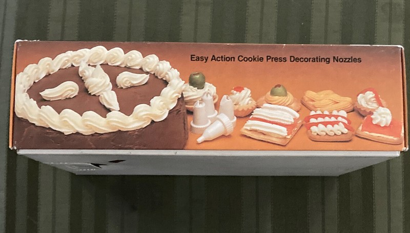 Hutzler Gerda Easy Action Cookie Press and Food Decorator VINTAGE Antique # 695 gallery