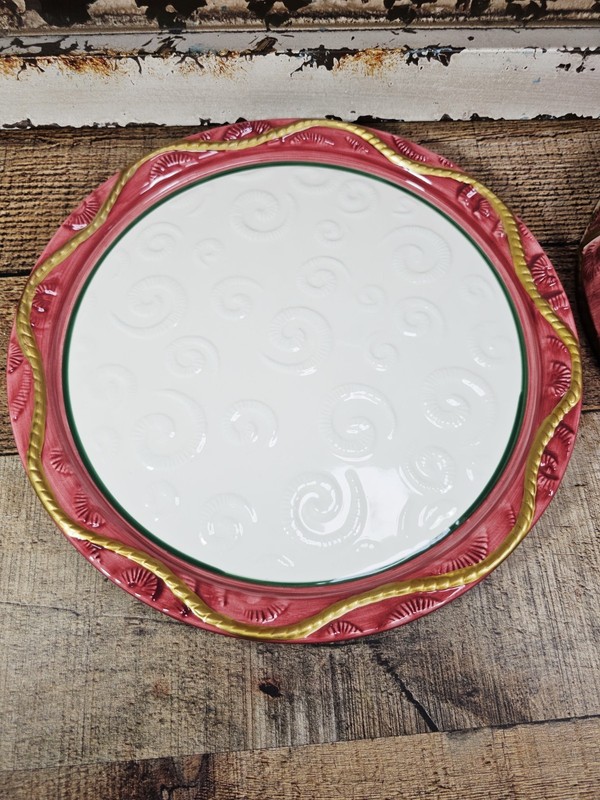 Vintage World Bazaar Inc. covered cake plate with Poinsette gift design. 1990s gallery