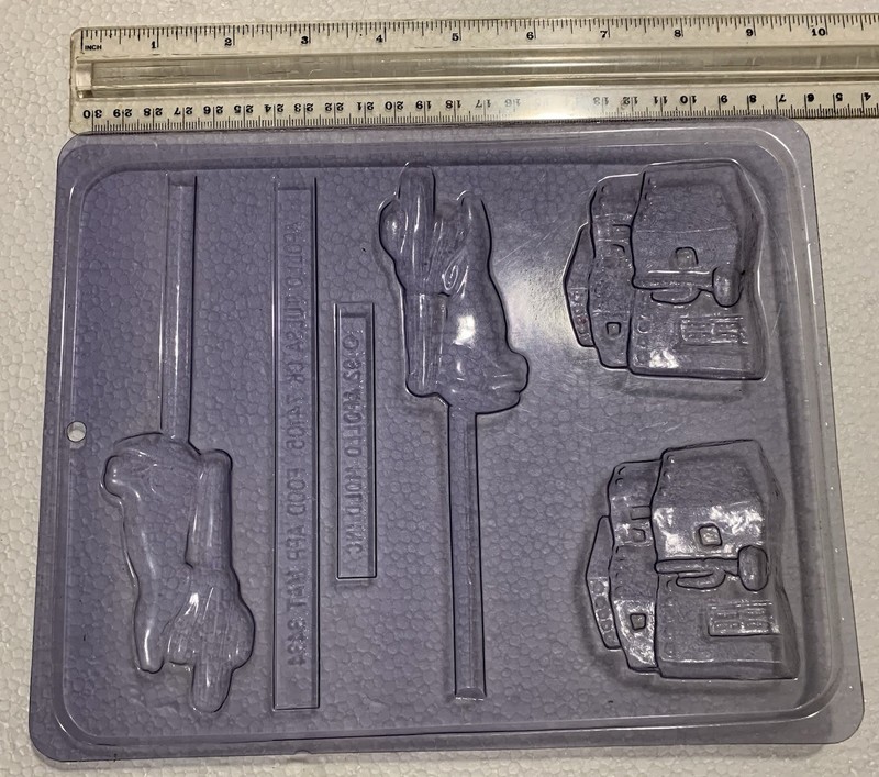 Adobe House Coyote Cactus Clear Candy Chocolate Craft Mold Fun Scouts Entertain gallery