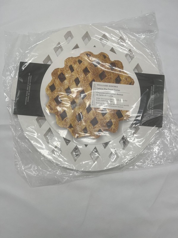 Williams Sonoma 12″ Lattice Pie Crust Cutter Baking Pastry Dough Tool New Sealed