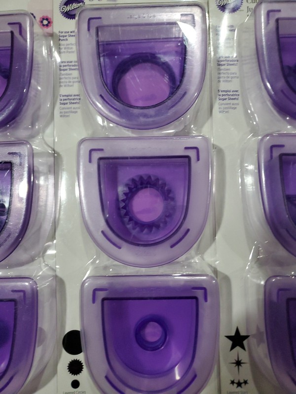 Wilton Sugar Sheets Layered Flowers/Stars/Circles Cutting Inserts (3 Sets, NIB) gallery