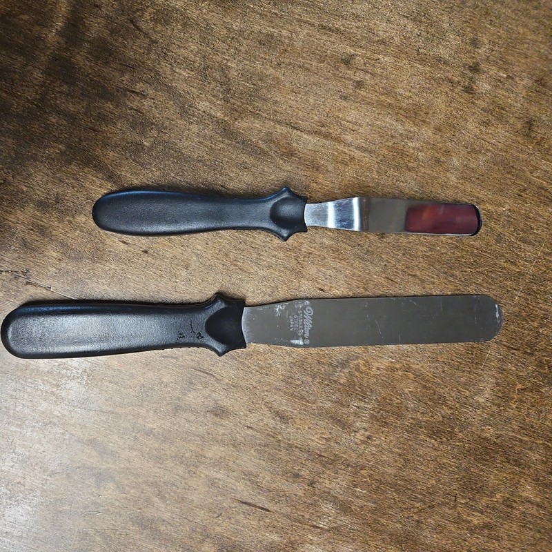 Wilton Stainless Steel Japan Icing Frosting Flat Spatula & Angled offset spatula gallery