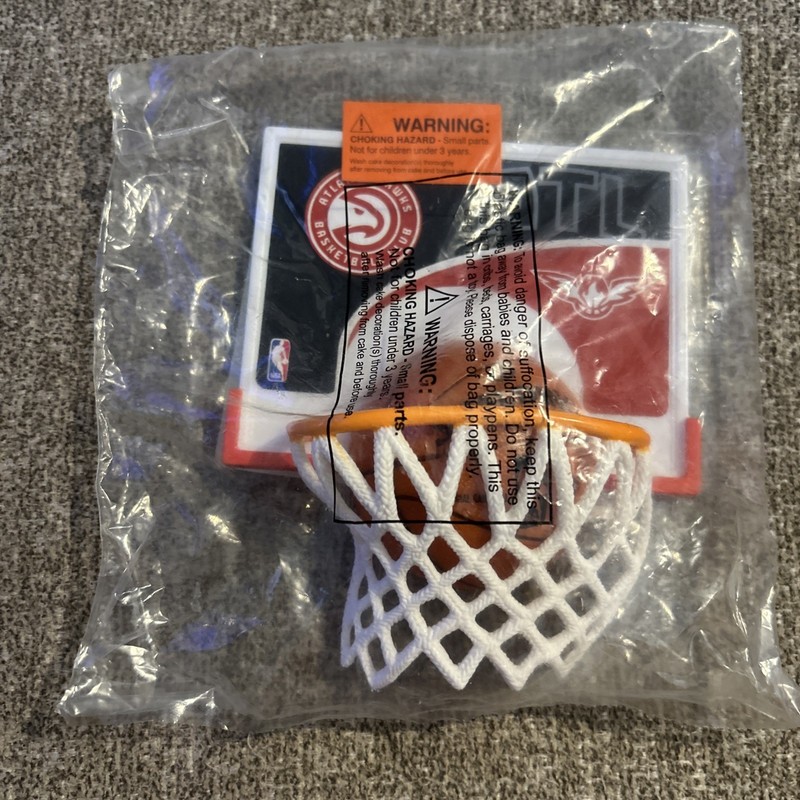 Atlanta Hawks NBA Cake Topper Basketball Hoop DecoPac DISCONTINUED 6512