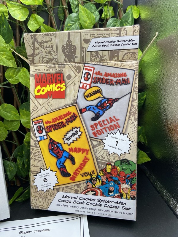 Marvel Comics SPIDER-MAN Comic Book Cookie Cutters Set – NIB – Williams Sonoma