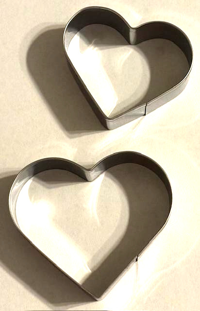 Kate Aspen Heart Cookie Cutter Set of 2 metal sizes 2"-2.5" retired gallery