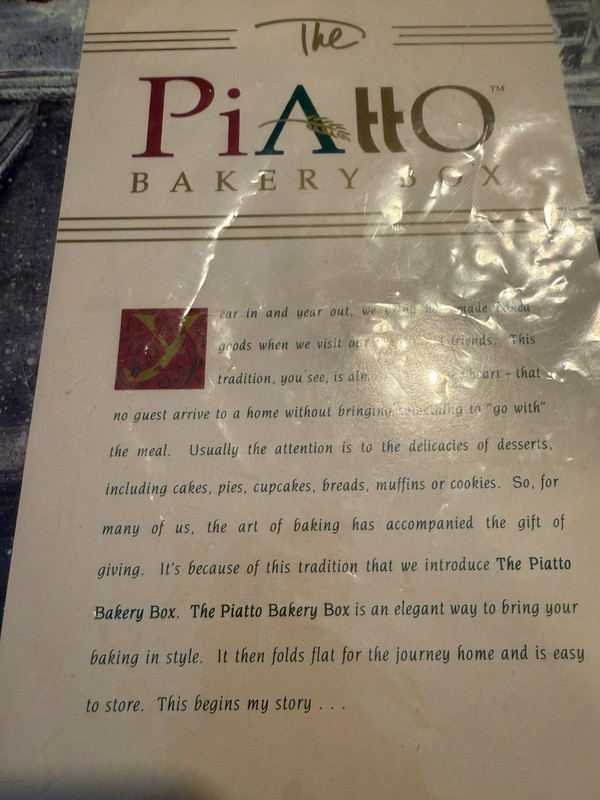 The Piatto Bakery Box Cake Cookies Cup Cakes Pies Carrying Green Box Storage gallery