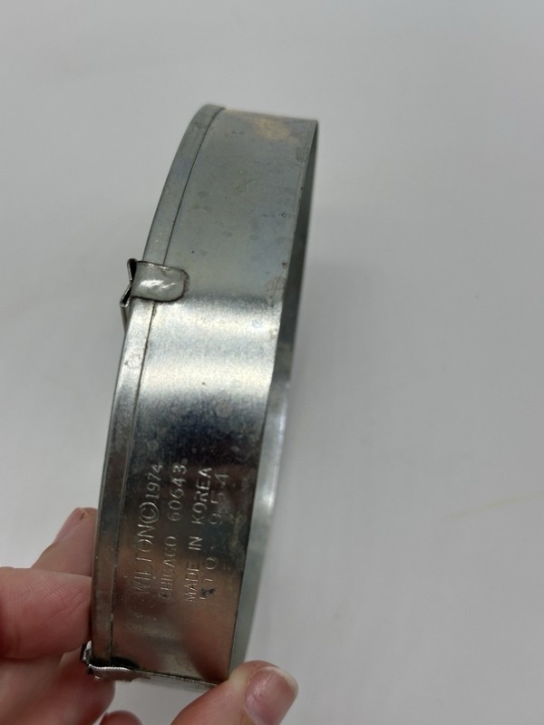 1974 Wilton Cookie Cutter Mold Egg Baking Easter Egg 510-954 Korea gallery